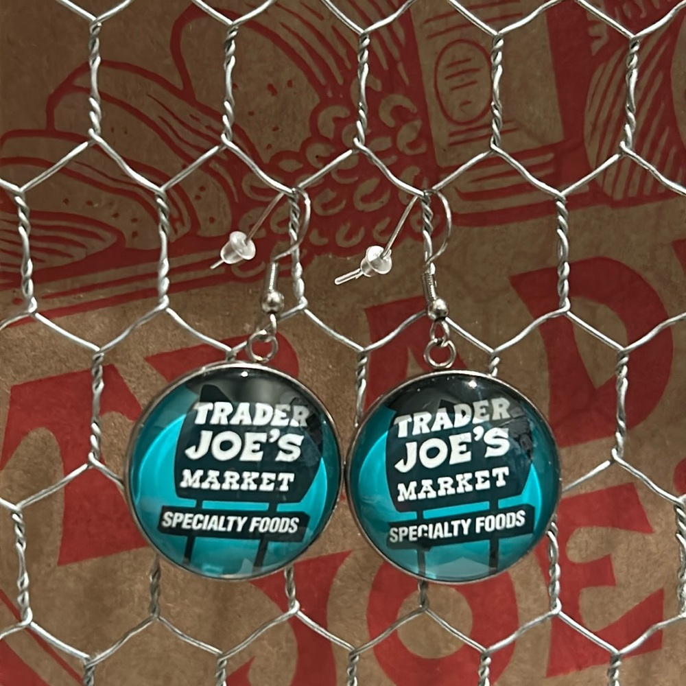 Trader Joe’s earrings 25mm